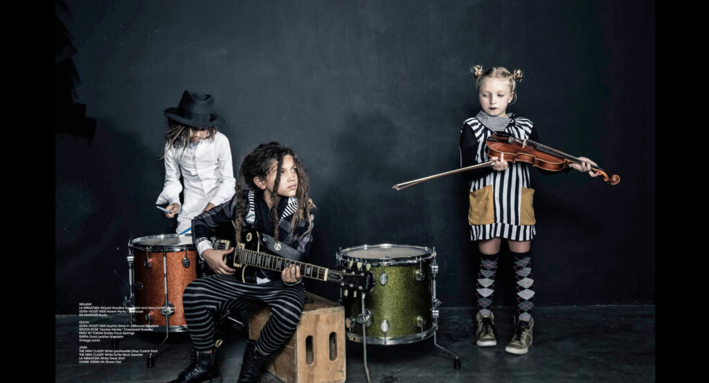 Six K - Artist - Giolliosa & Natalie - Kids