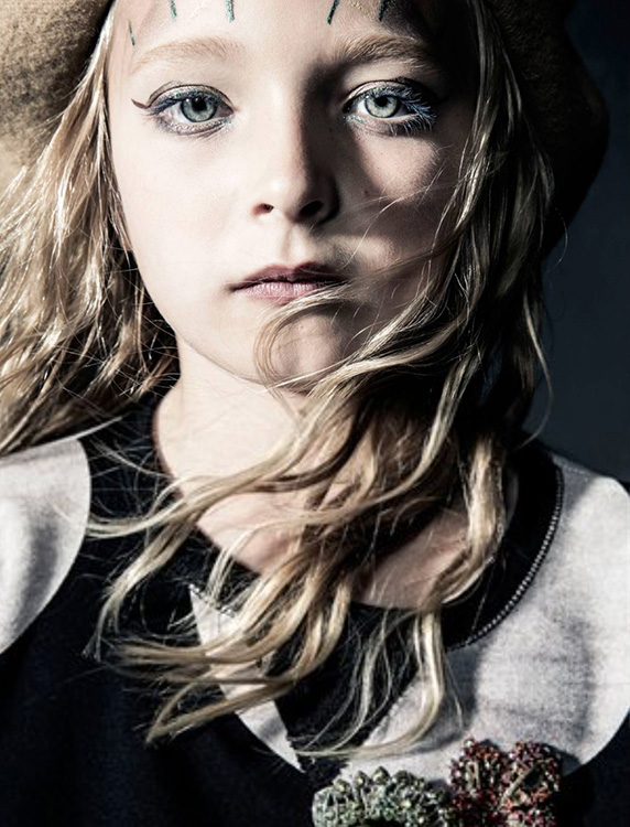 Six K - Artist - Giolliosa & Natalie - Kids