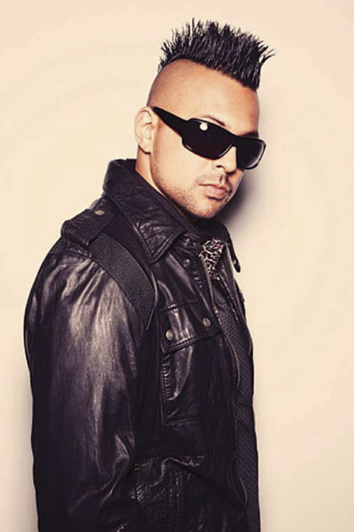 Six K - Artist - Ivy Jarrin - Celebrity