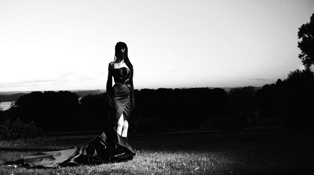 Six K - Artist - Lysa Cooper - Advertising