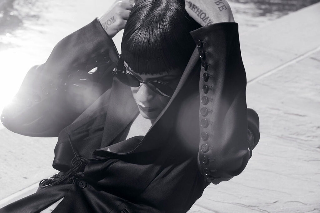 Six K - Artist - Lysa Cooper - Advertising