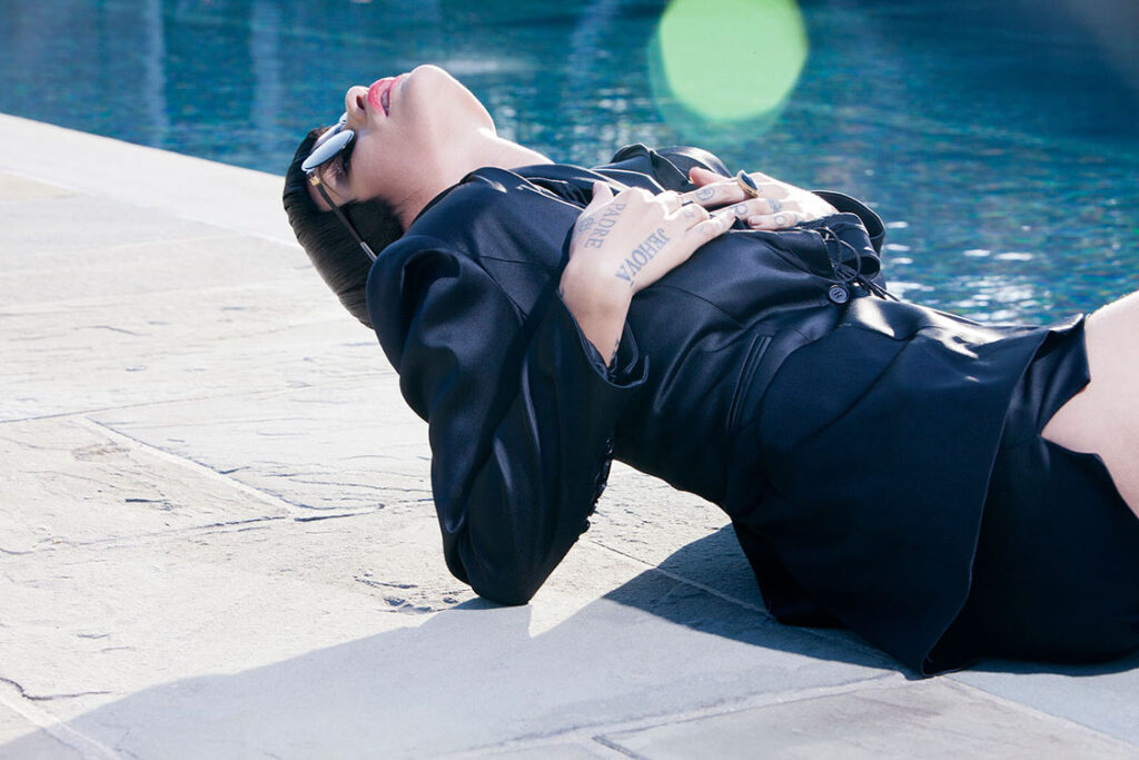 Six K - Artist - Lysa Cooper - Advertising