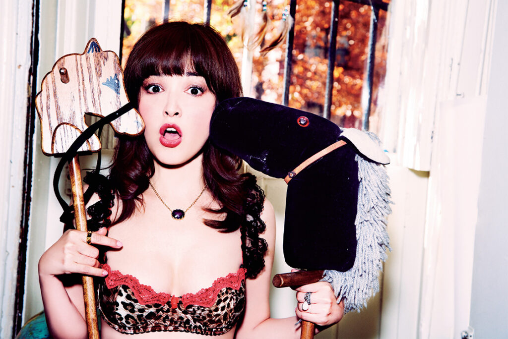 Six K - Artist - Lysa Cooper - Editorial