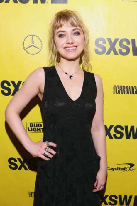 Six K - Artist - Melissa Walsh - Red Carpet