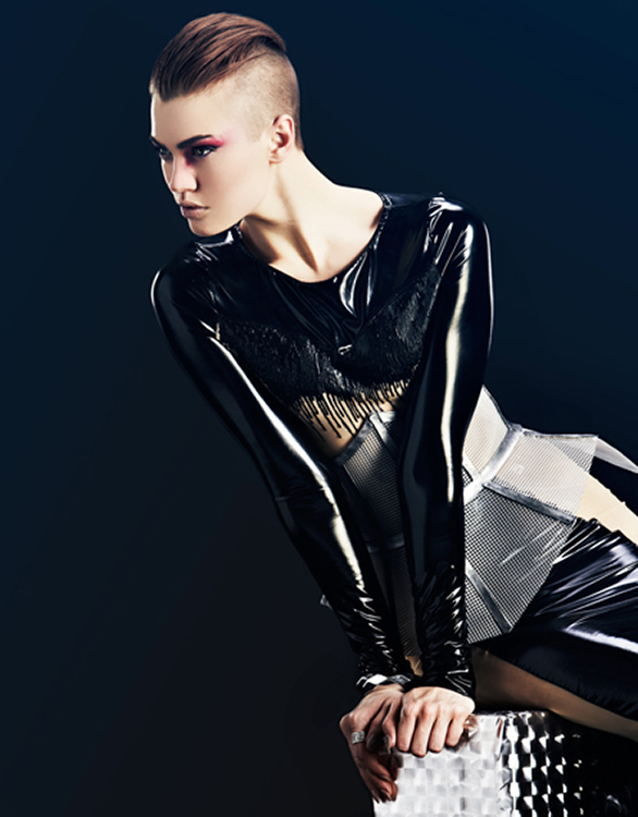 Six K - Artist - Nil Muir - Editorial