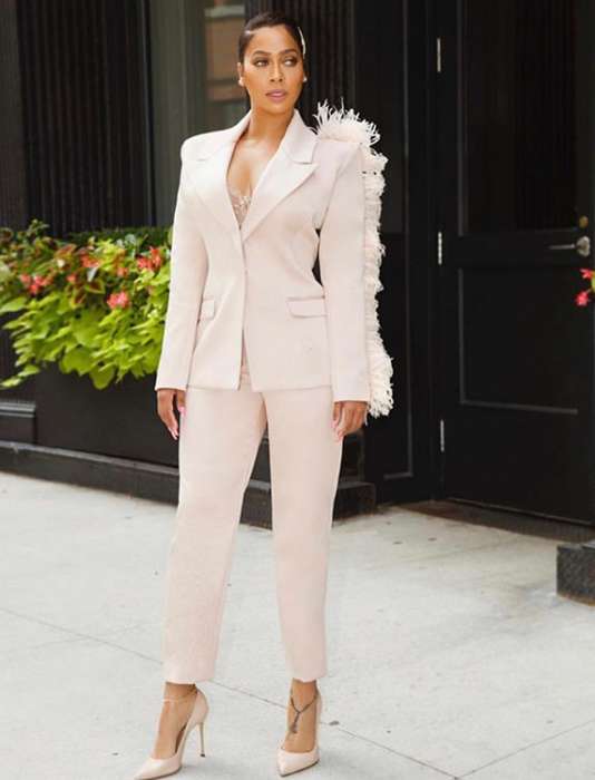 Six K - Artist - Sheika Daley - Red Carpet